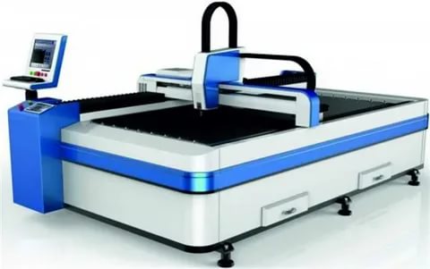 Dust treatment of 2000w fiber laser machine for metal cutting